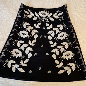 AUTOGRAPH New York Skirt